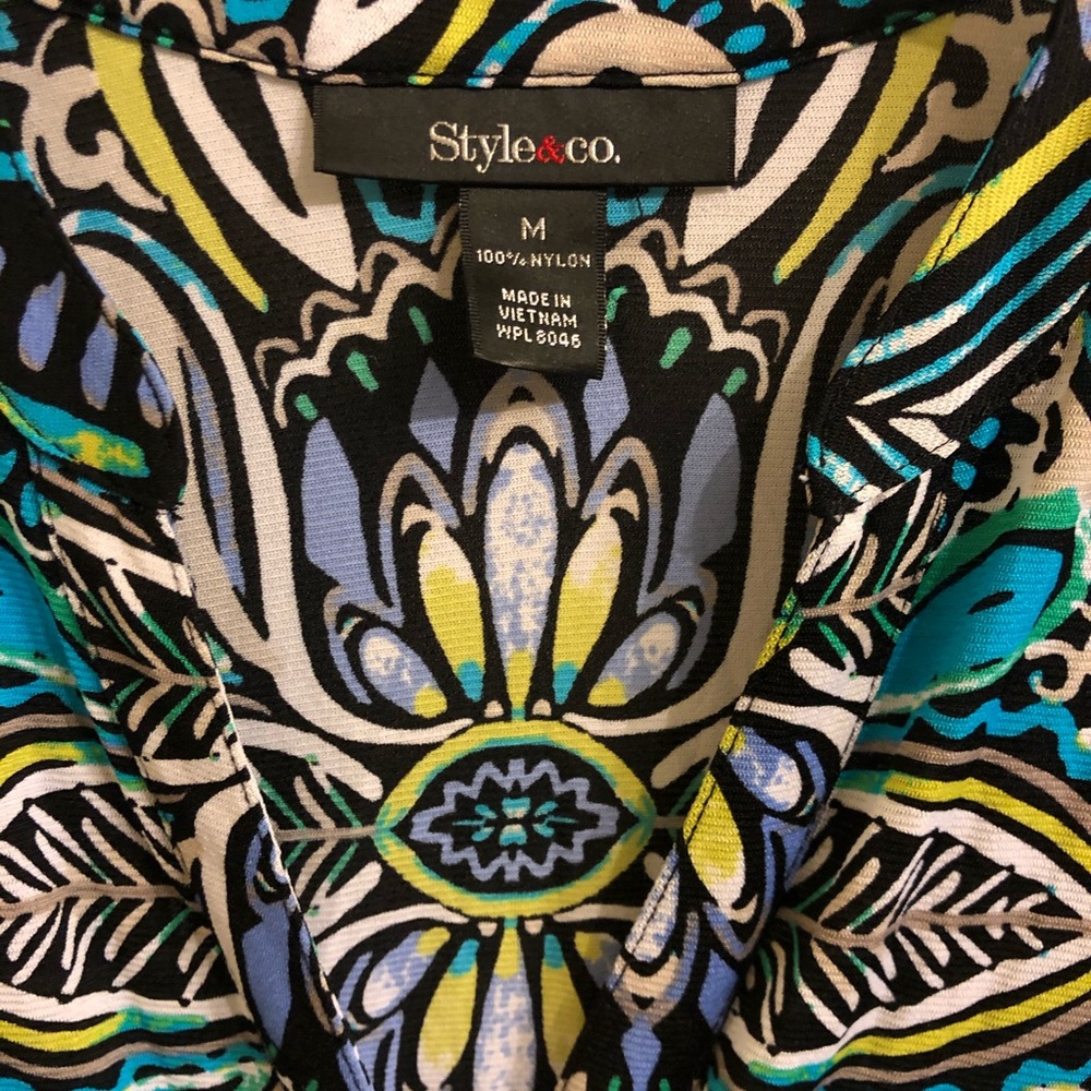 style & co V-neck multicolored button down blouse M - Picture 5 of 5